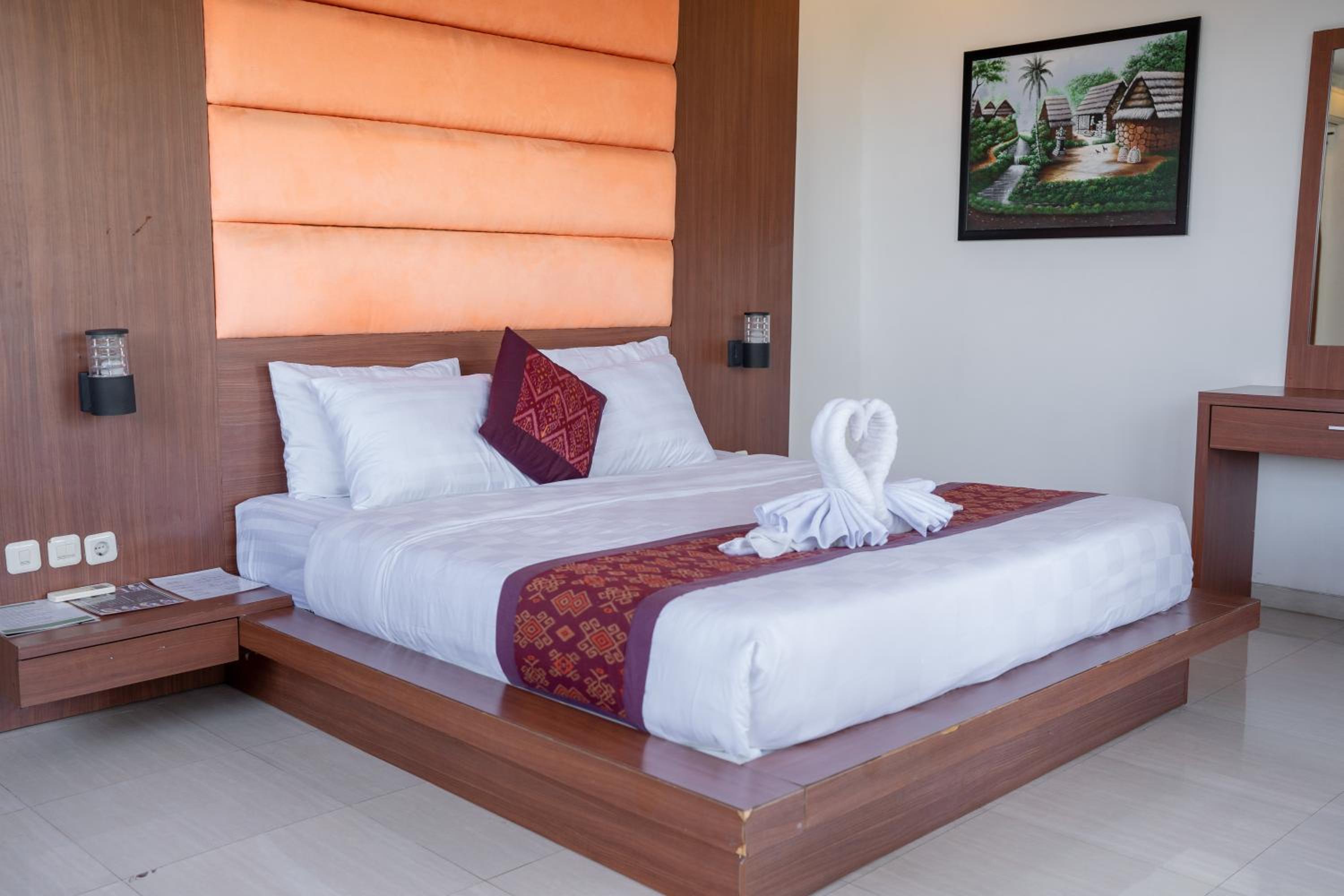 Adipana Bungalow-Balinese Room