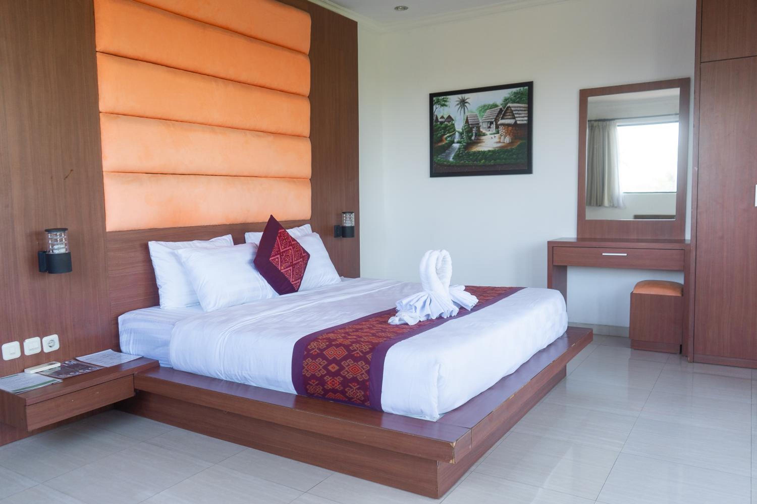 Adipana Bungalow-Balinese Room
