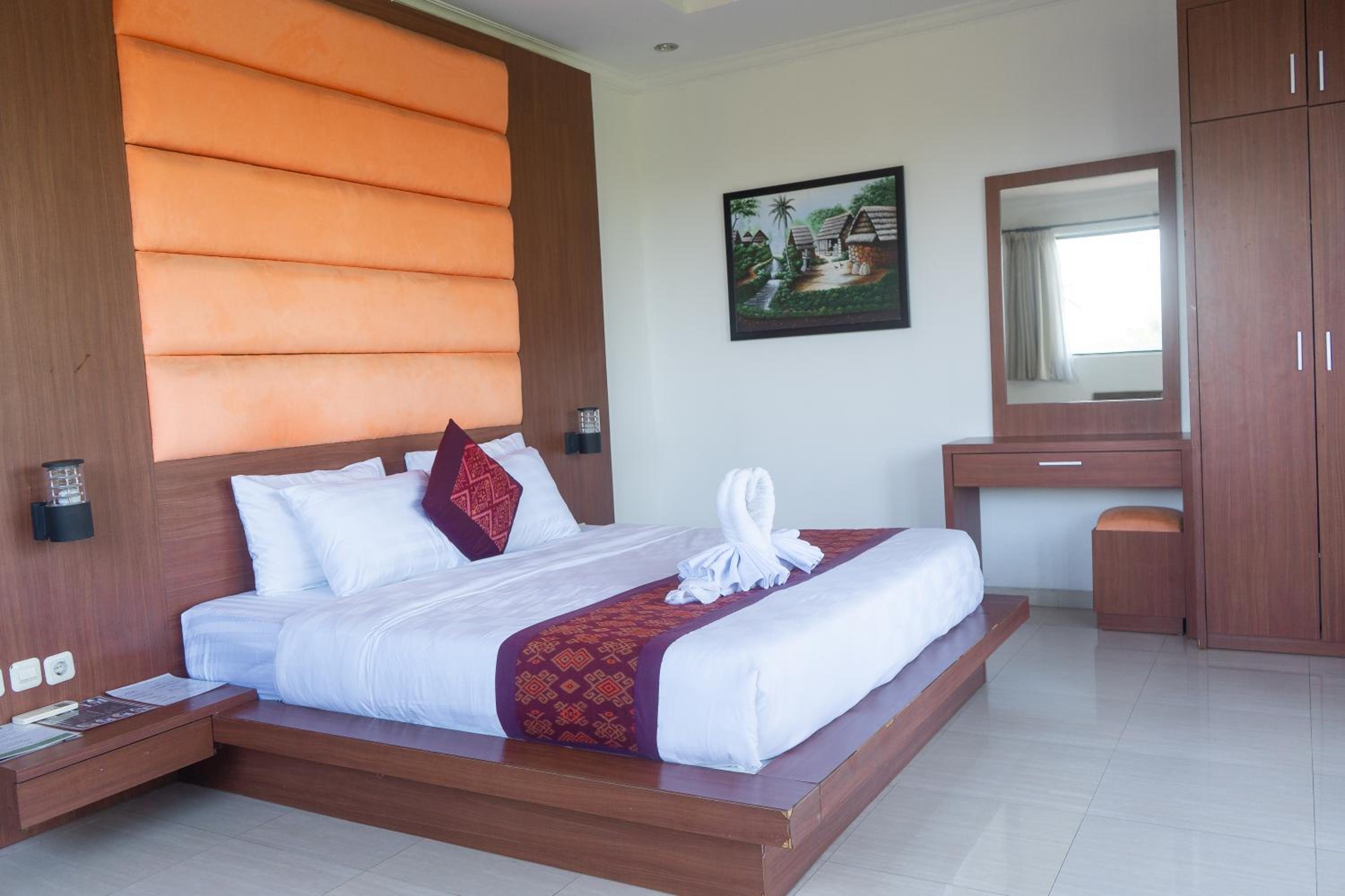 Adipana Bungalow-Balinese Room