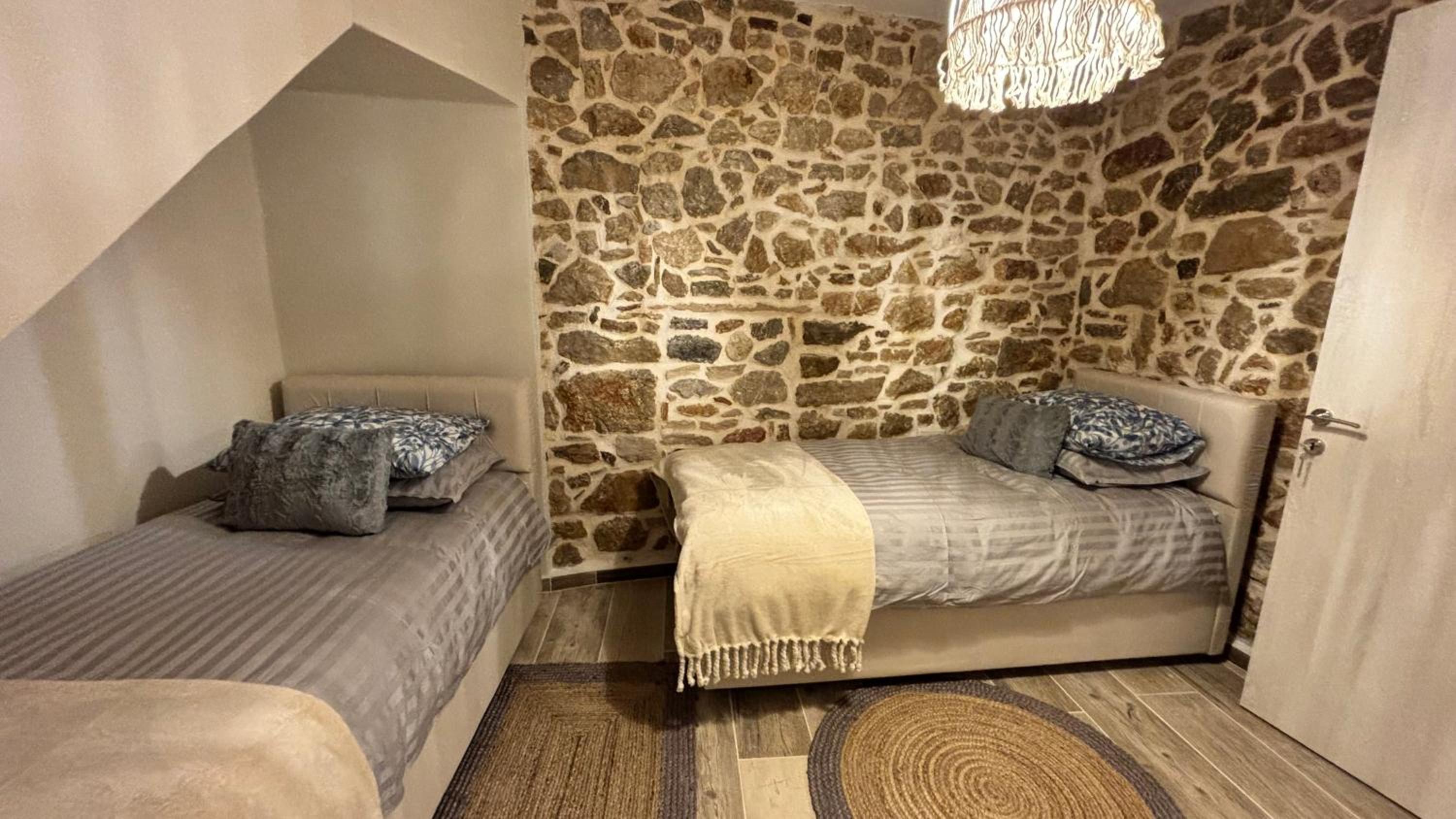 Kyriakoulas House