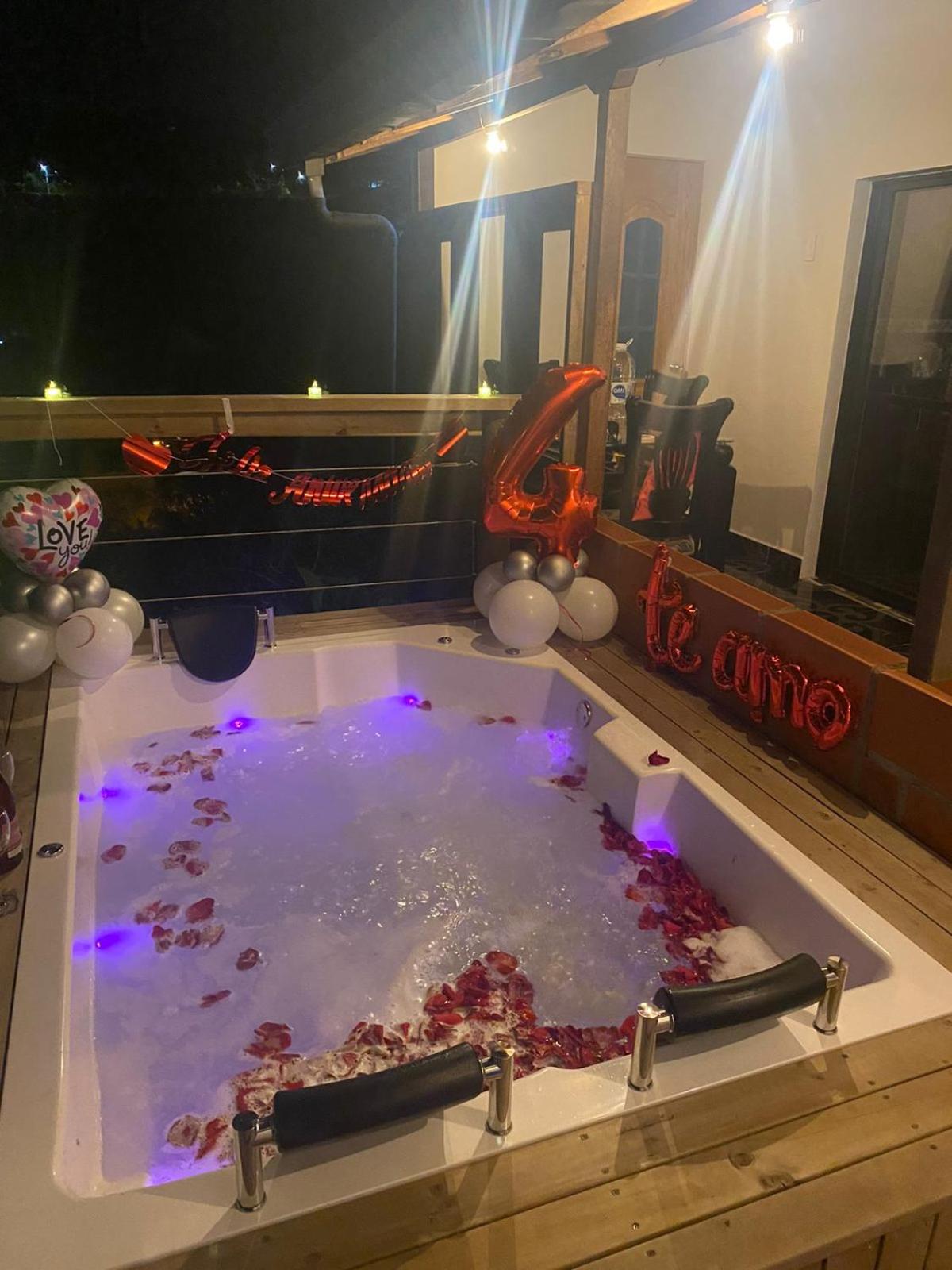 EDYMA Cabaña con JACUZZI