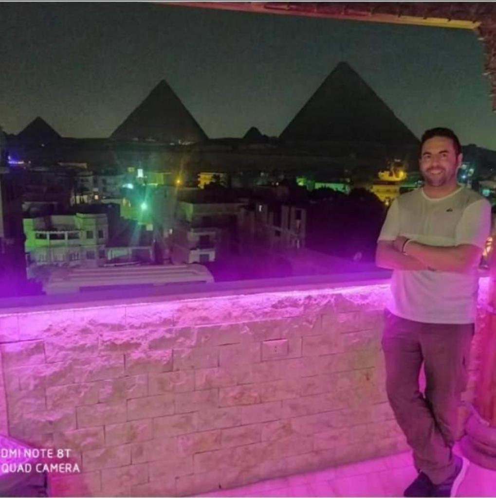 City pyramids inn