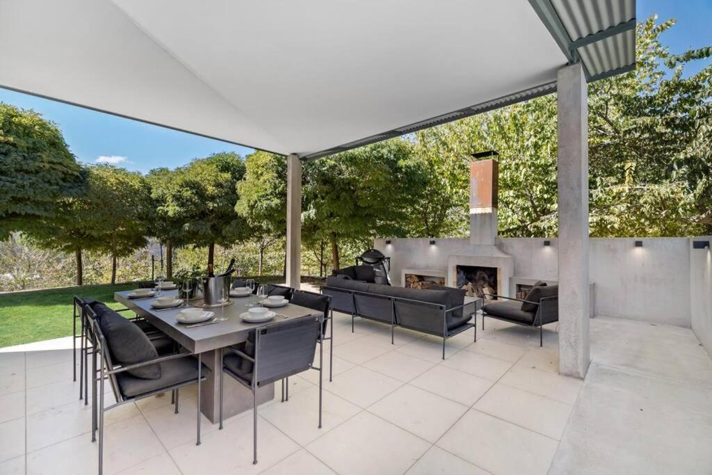 Gibbston Valley Residence by Sotheby's Luxury Rental Homes view 2