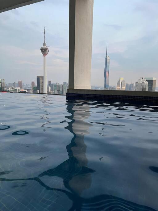Kuala Lumpur skypool 2bed with balcony