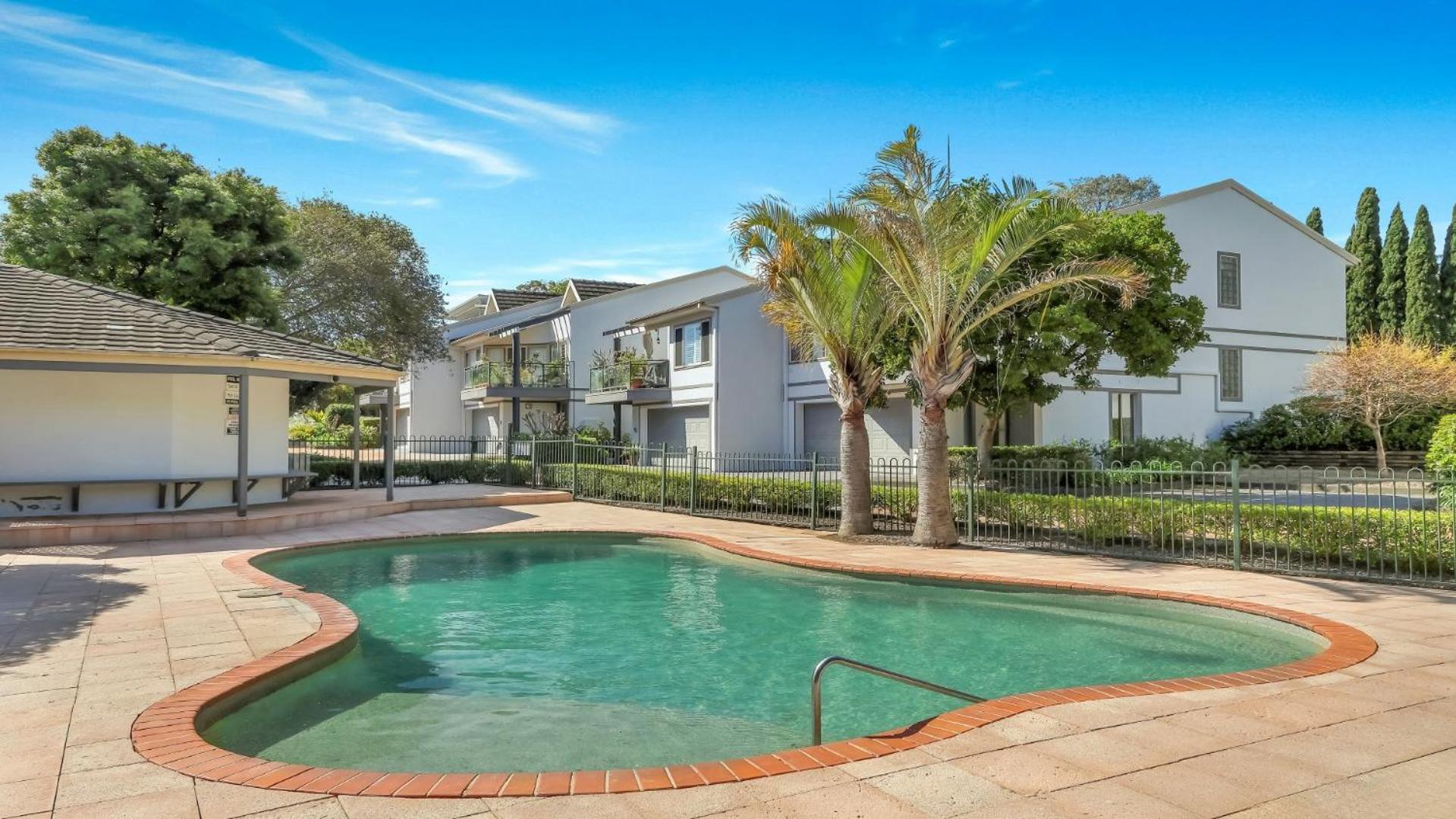 Watermark #17 Pool In Complex Accom Holidays