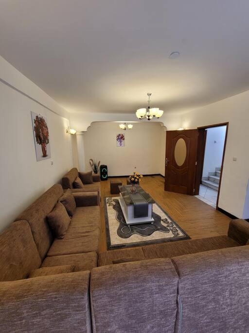 Family-friendly Modern Guesthouse in Bethel area