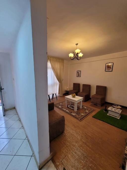 Family-friendly Modern Guesthouse in Bethel area