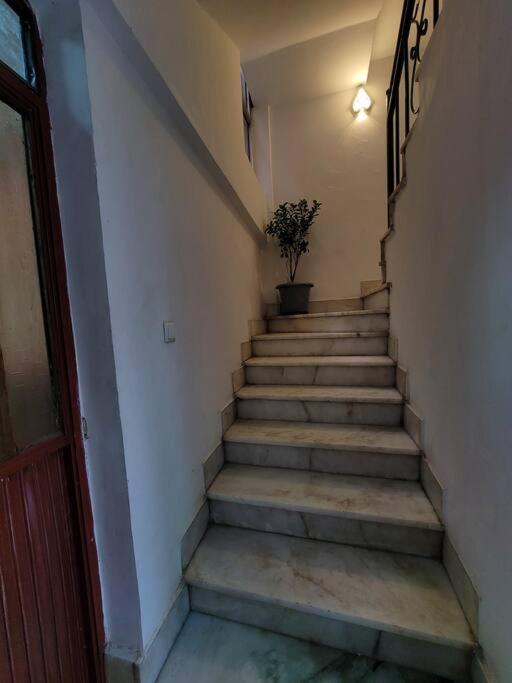 Family-friendly Modern Guesthouse in Bethel area