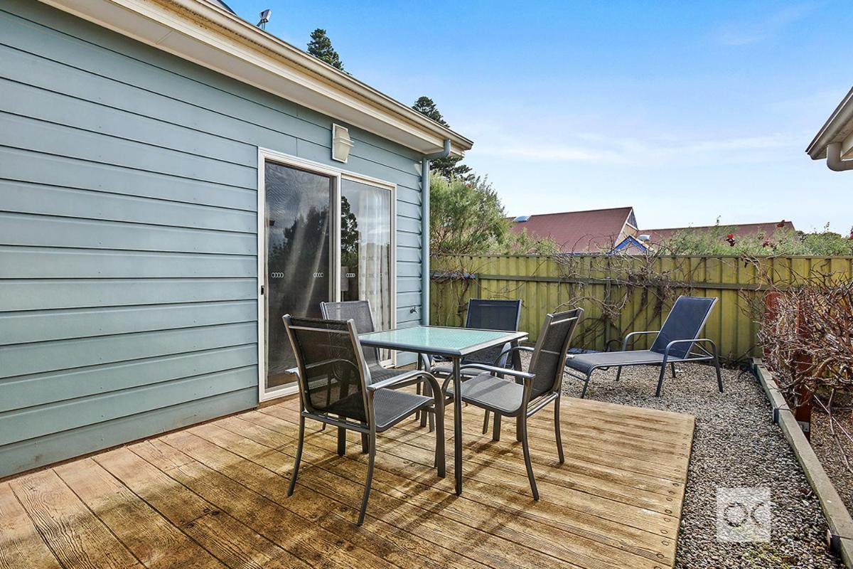 McLaren Vale Studio Apartments view 2