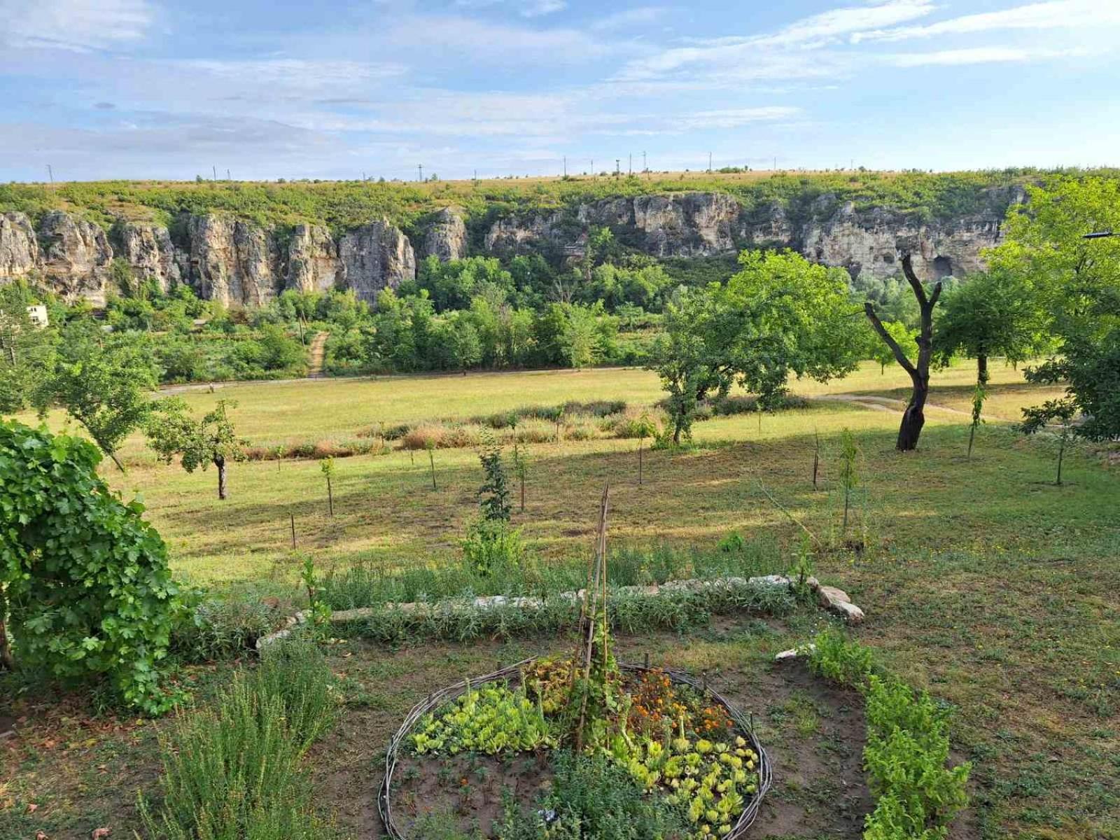 Ecopark Sadzhaka