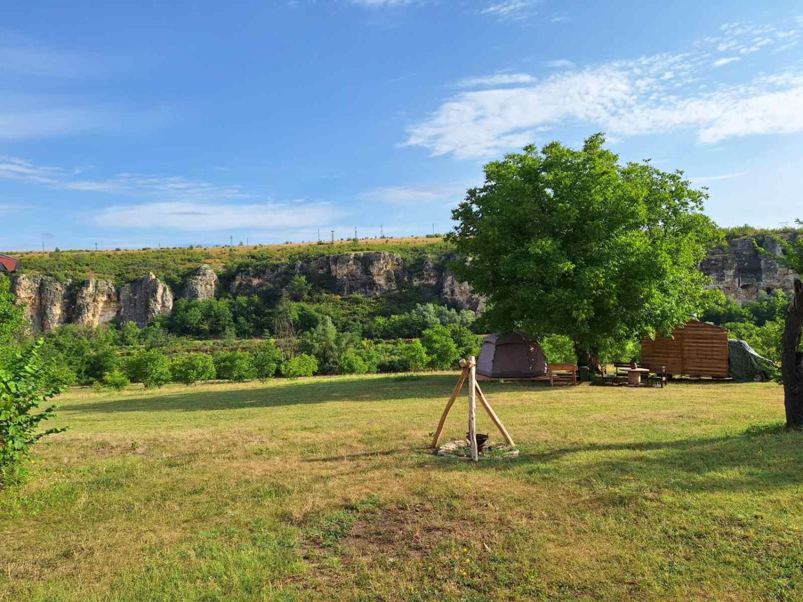 Ecopark Sadzhaka