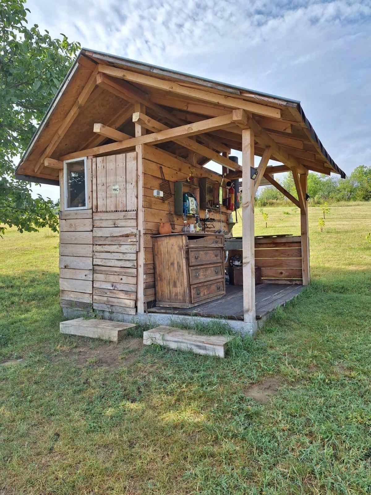 Ecopark Sadzhaka