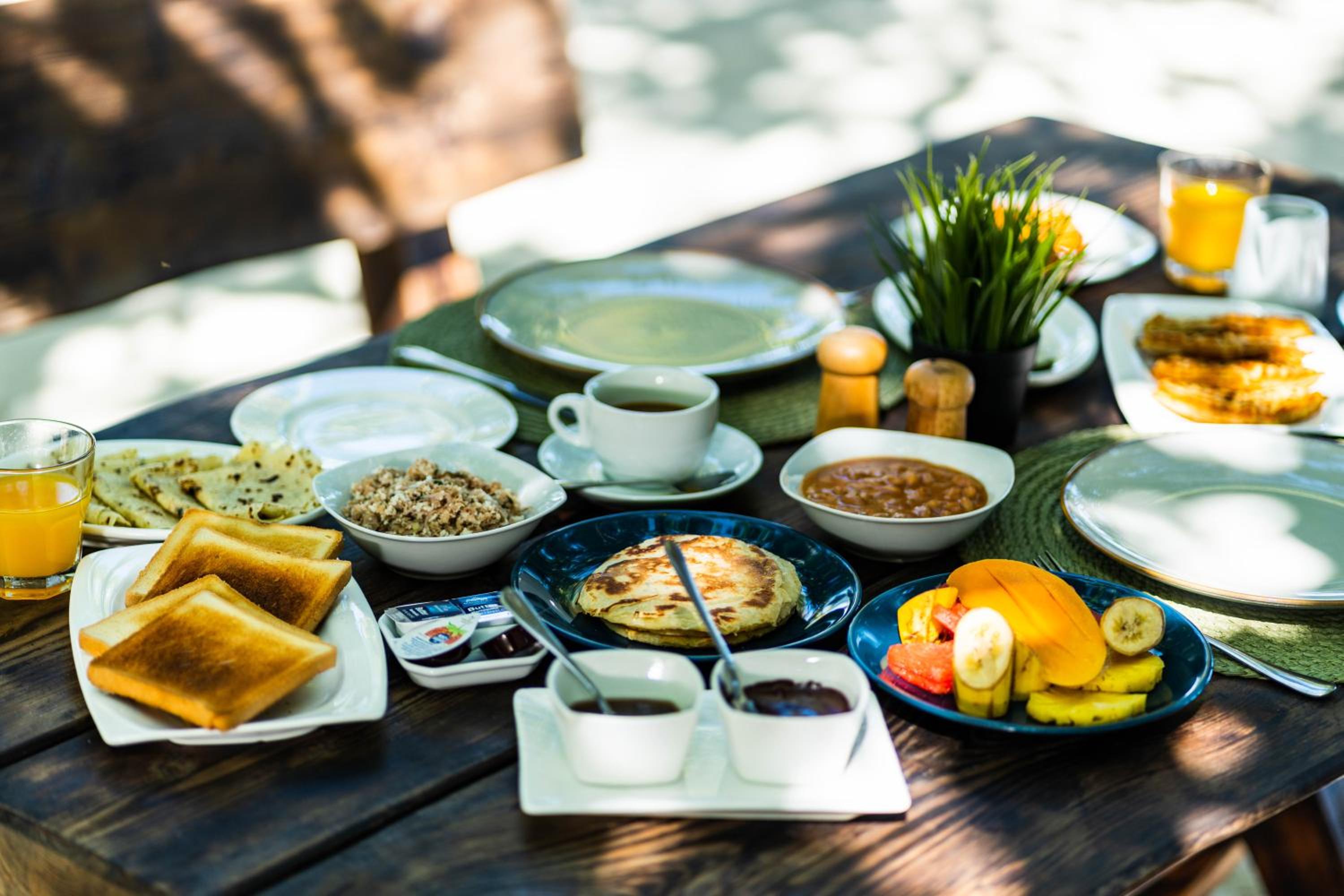 Dhiffushi Inn 44