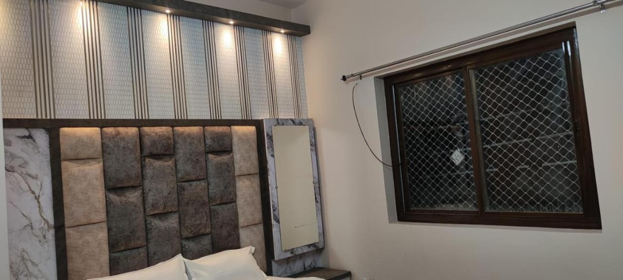 HOTEL Dev Vanshi Palace