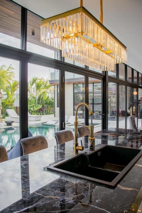 Luxury Villa Gym Pool and Gazebo