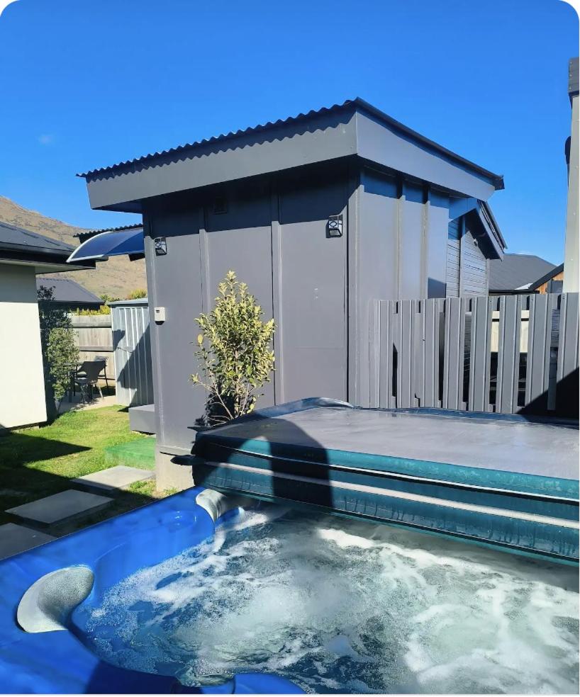 Gorgeous Cabin - Spa Pool!