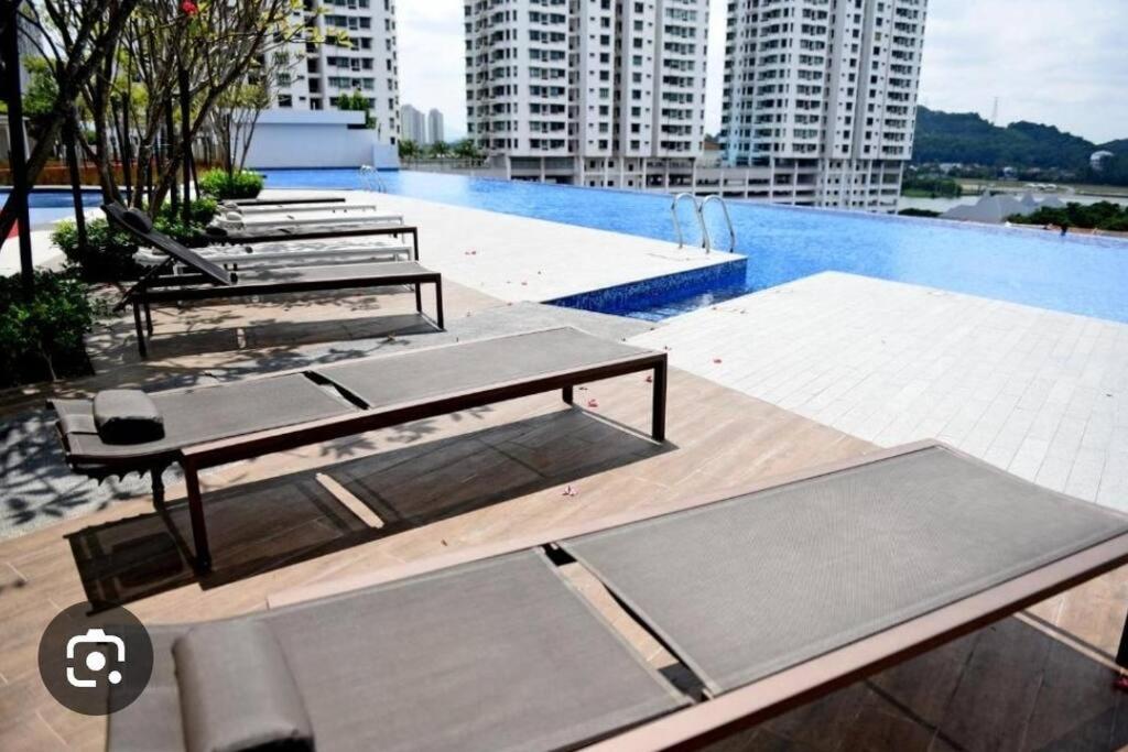 Cozy Retreat at Sri Kembangan photo 3