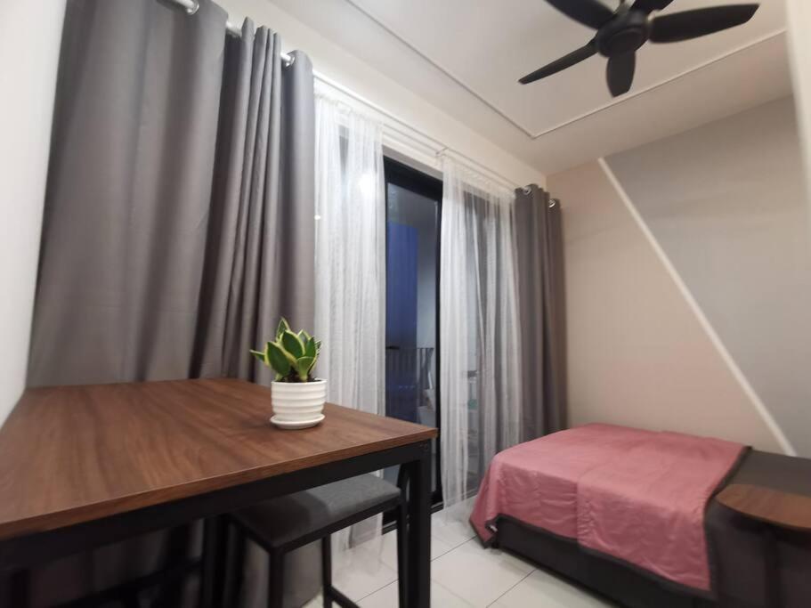 Cozy Retreat at Sri Kembangan photo 6