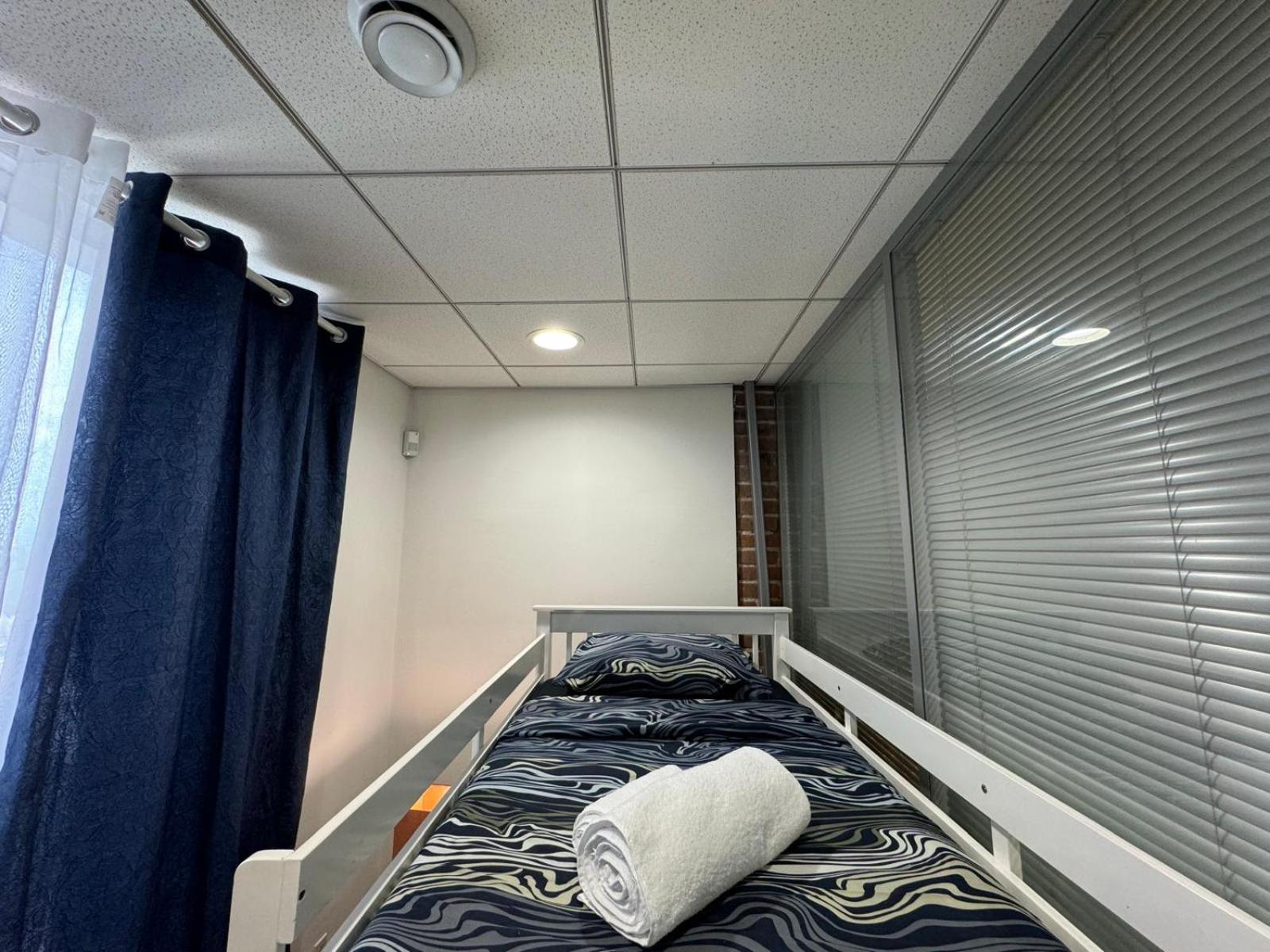 Montreal Sophistication & Style - Newly Renovated