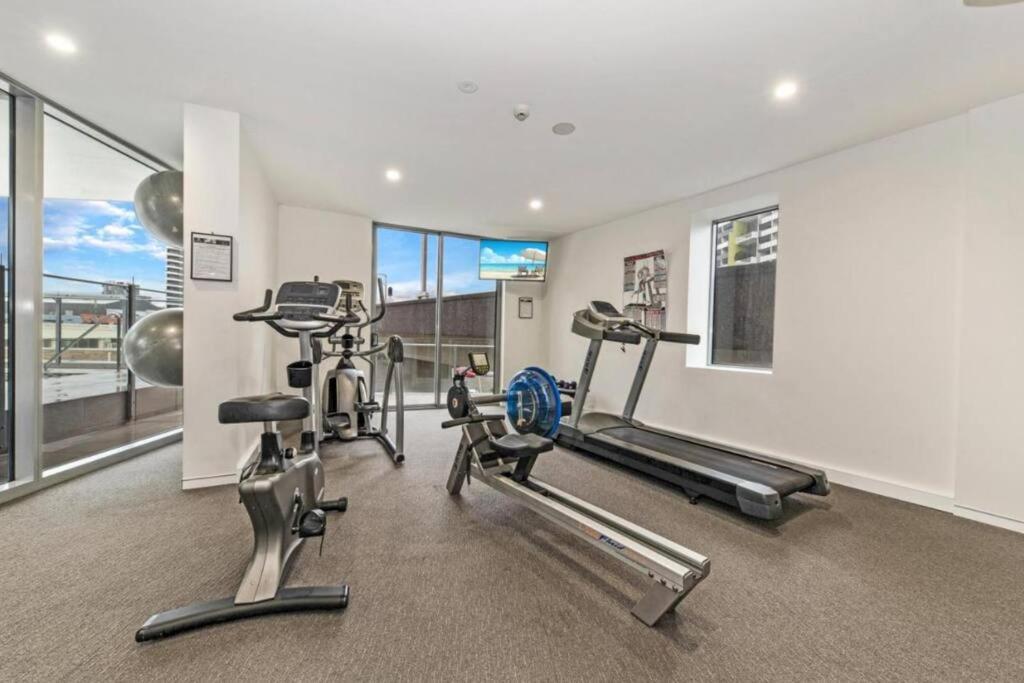 Capitol Apartment Private Studio - Great Value!