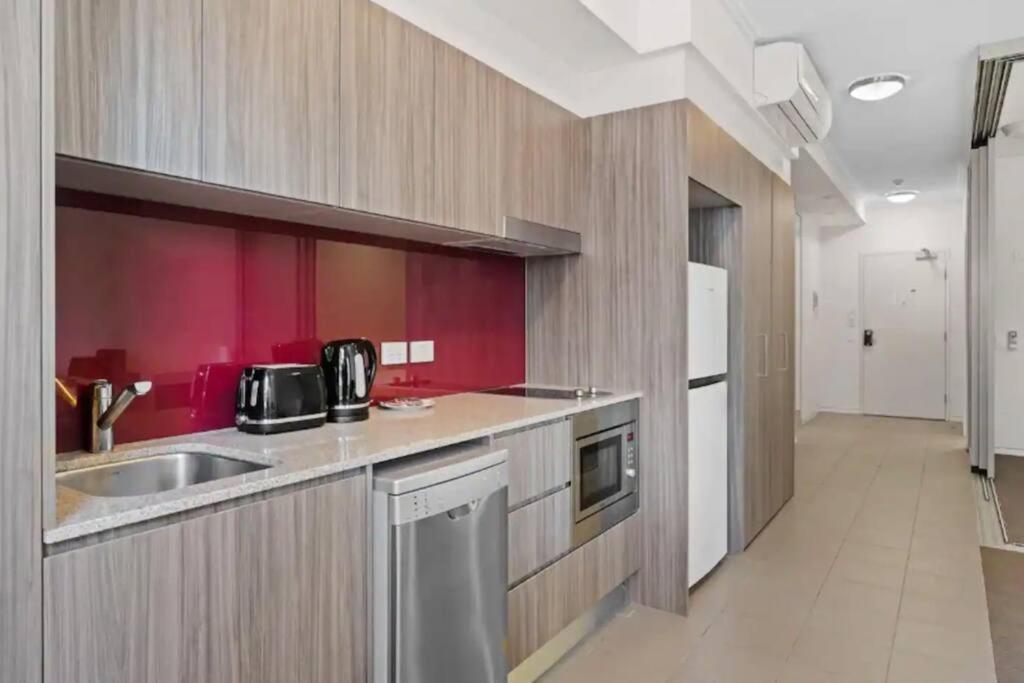 Capitol Apartment Private Studio - Great Value!
