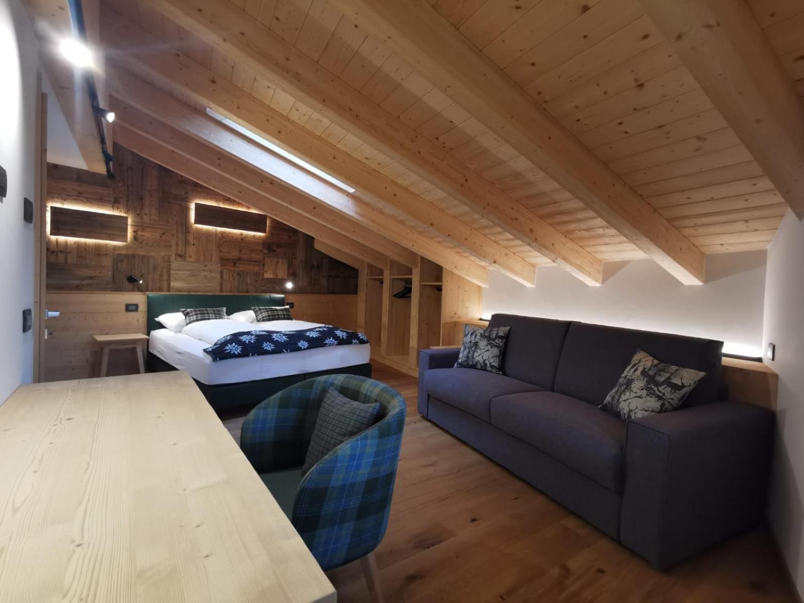 LARIS mountain house