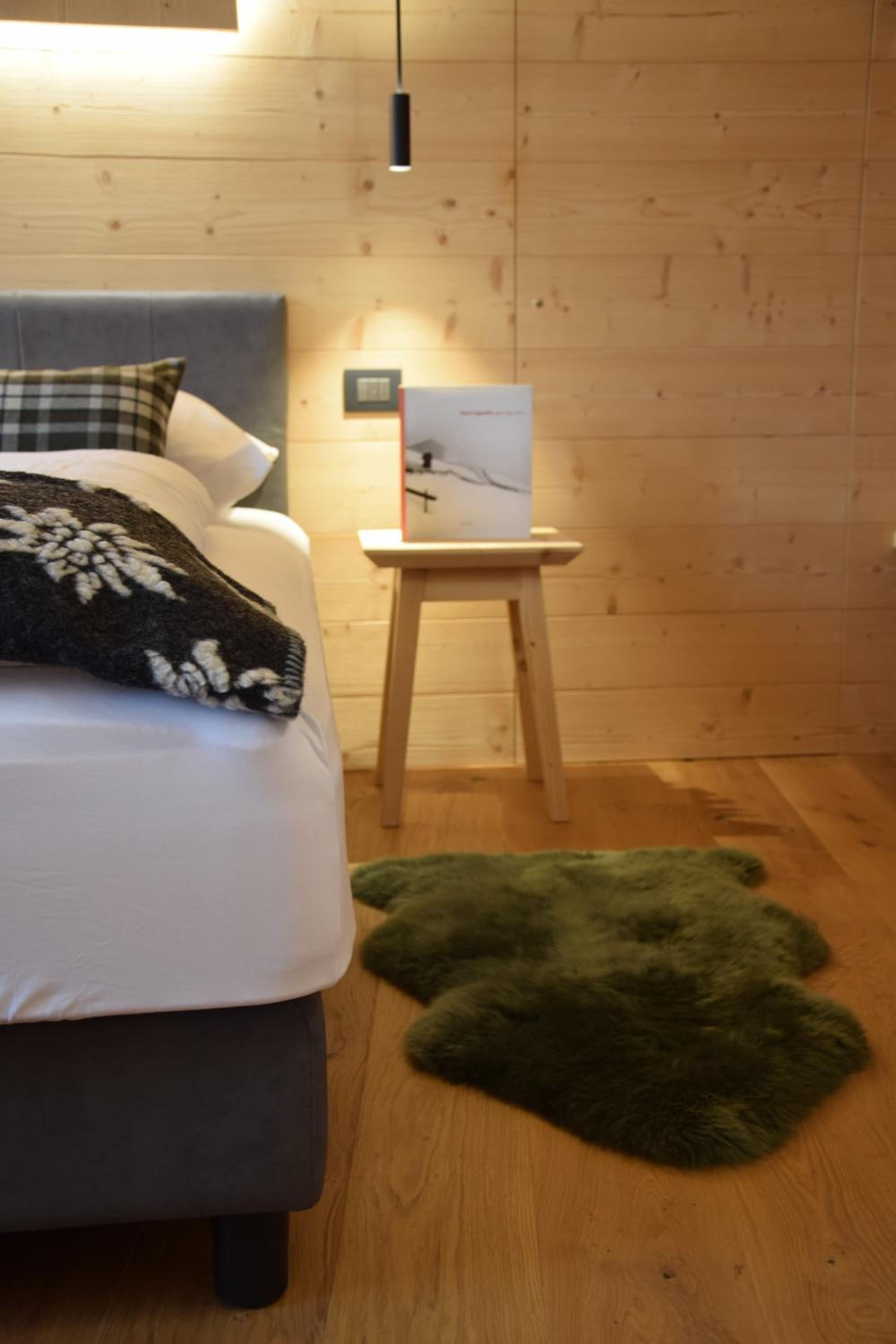 LARIS mountain house