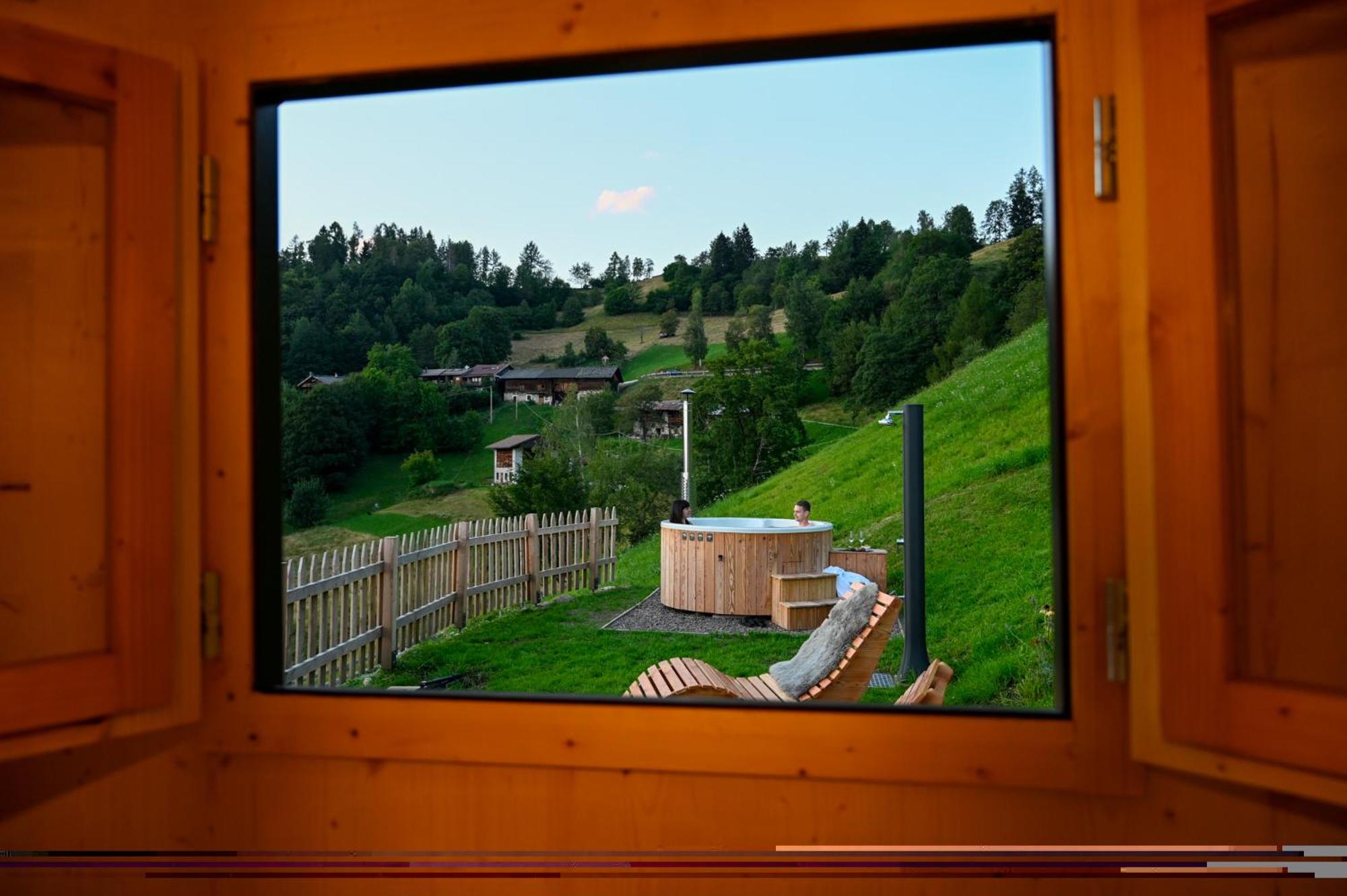 LARIS mountain house