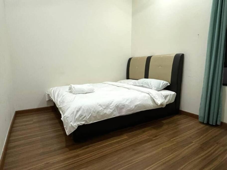 NEW UNIT! Old Klang Road Perfect for 6 - MidValley MegaMall 中文房东