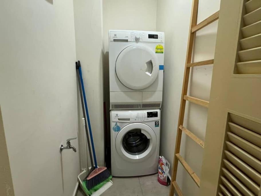 NEW UNIT! Old Klang Road Perfect for 6 - MidValley MegaMall 中文房东