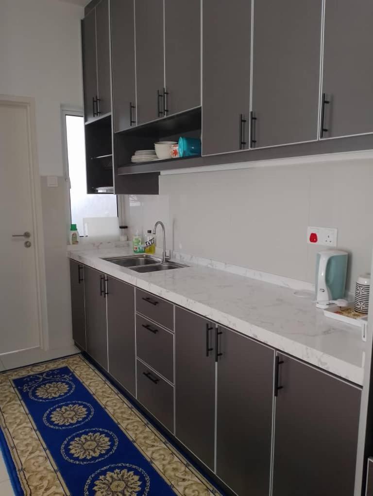 CP11 Putrajaya strictly 6pax and 2cars photo 5
