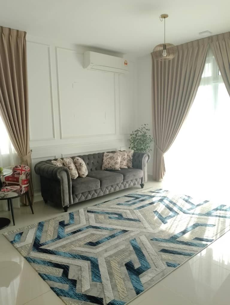 CP11 Putrajaya strictly 6pax and 2cars photo 2