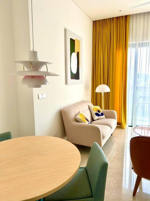 1BR condo with Amazing KLCC View & Infinity Pool at Lalaport Bukit Bintang