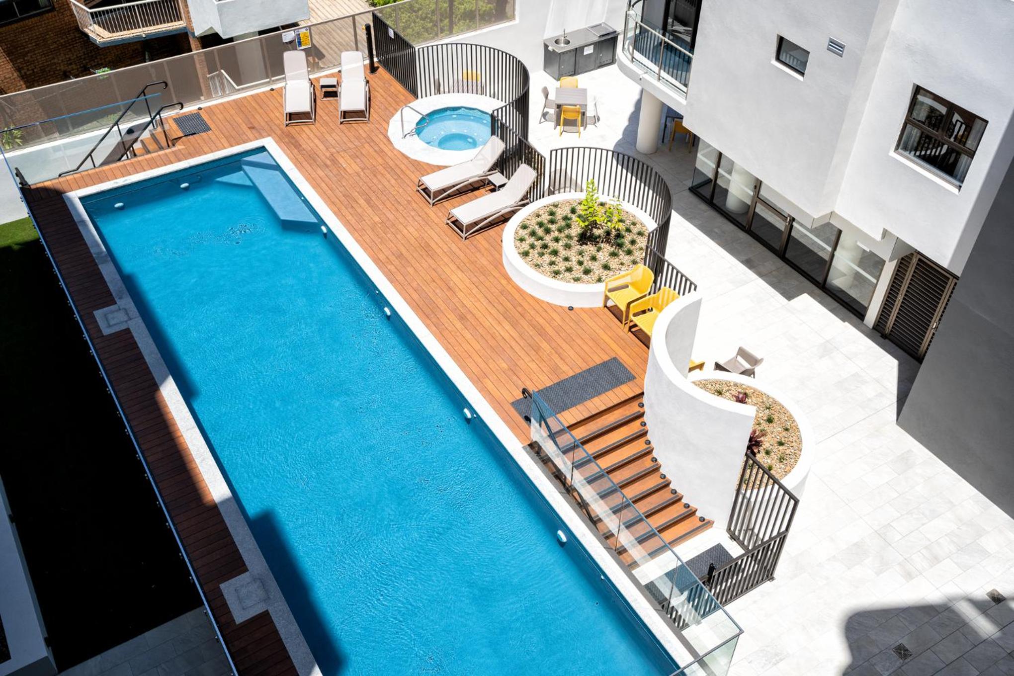 THE COSMOPOLITAN COTTON TREE UNIT 20802 Maroochy City Light