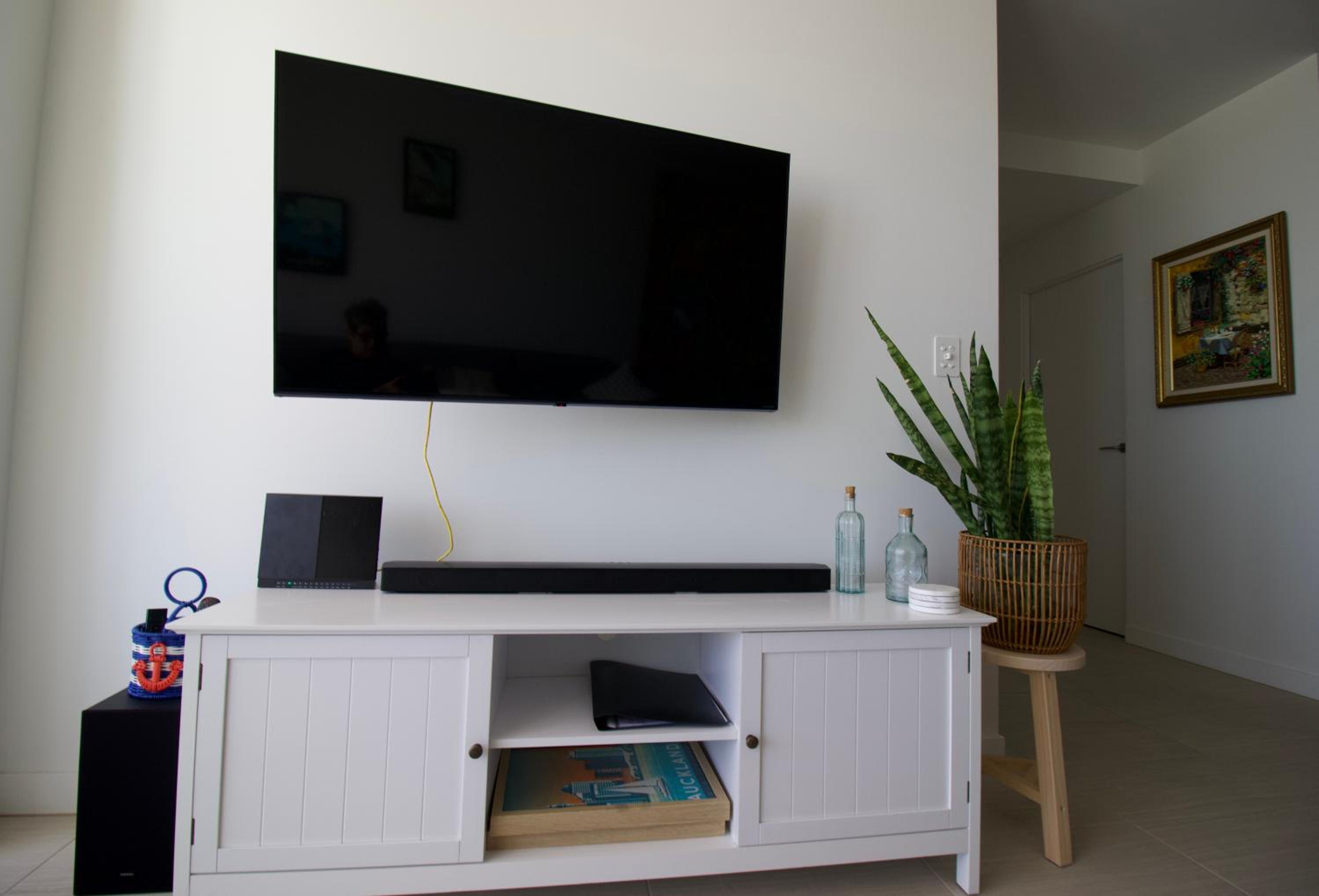 THE COSMOPOLITAN COTTON TREE UNIT 20802 Maroochy City Light