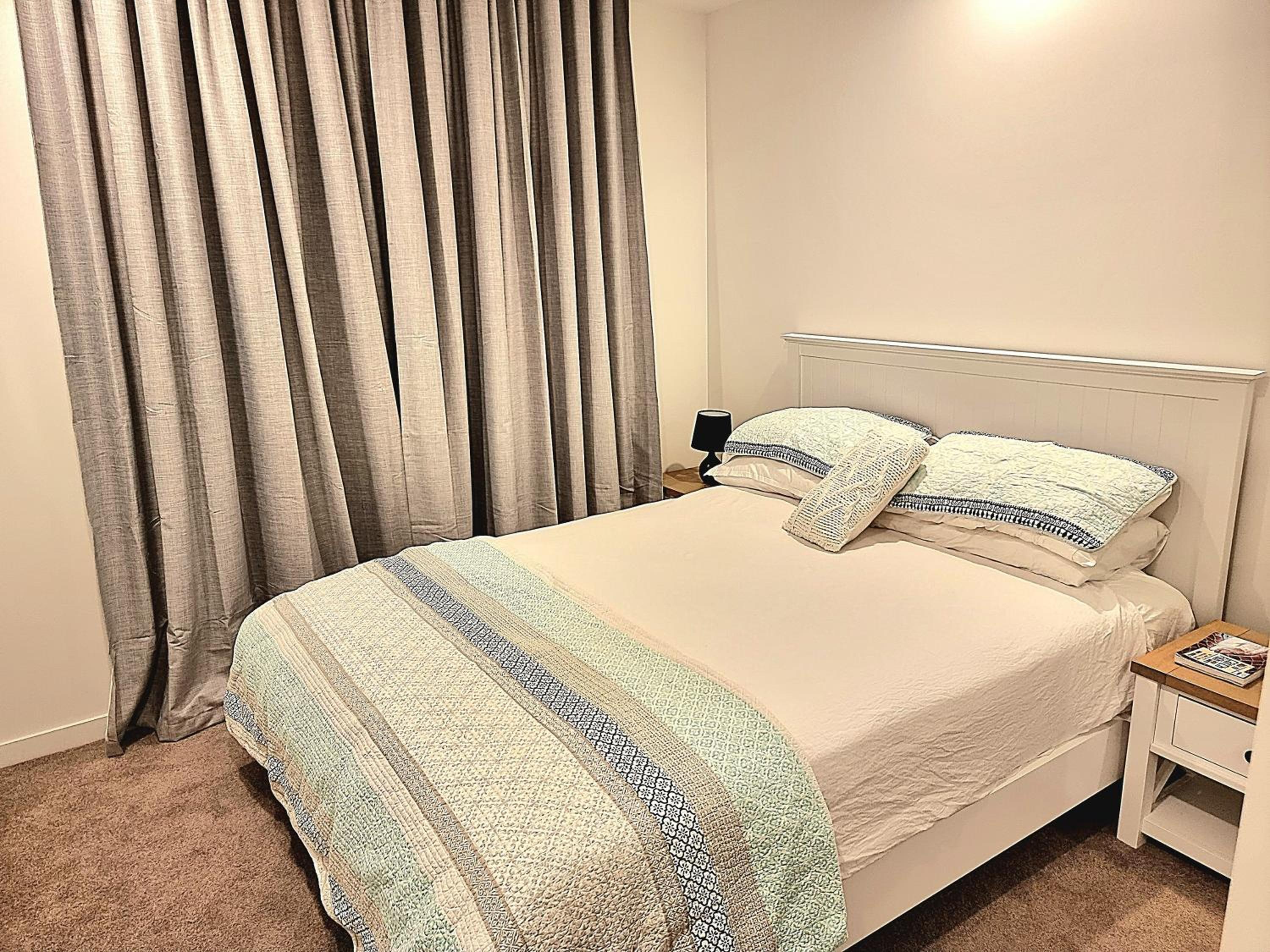 THE COSMOPOLITAN COTTON TREE UNIT 20802 Maroochy City Light