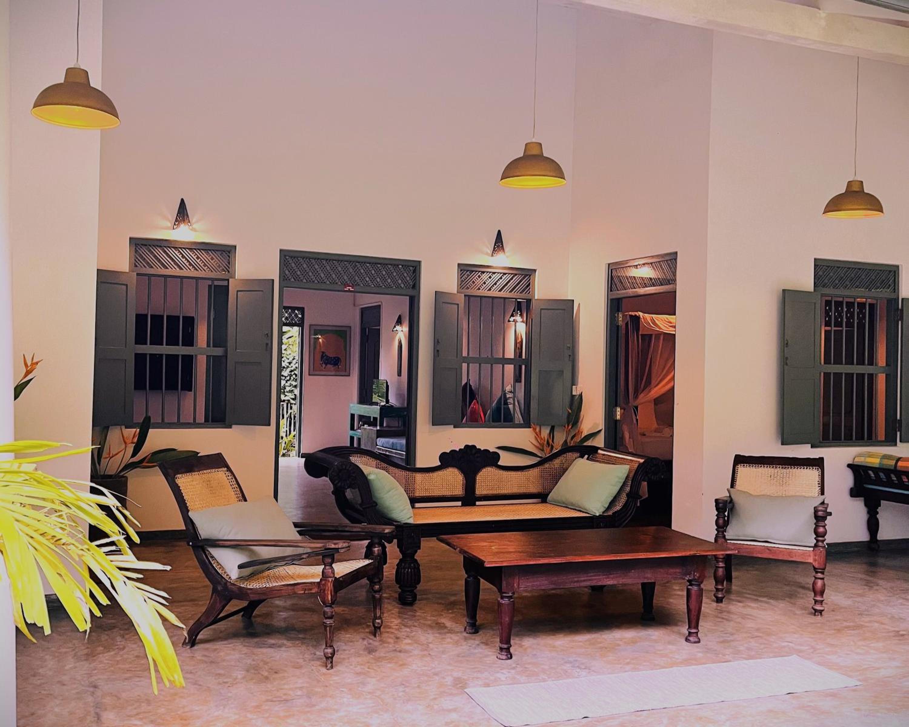 Villa Kandupamula three bedroom & swimming pool