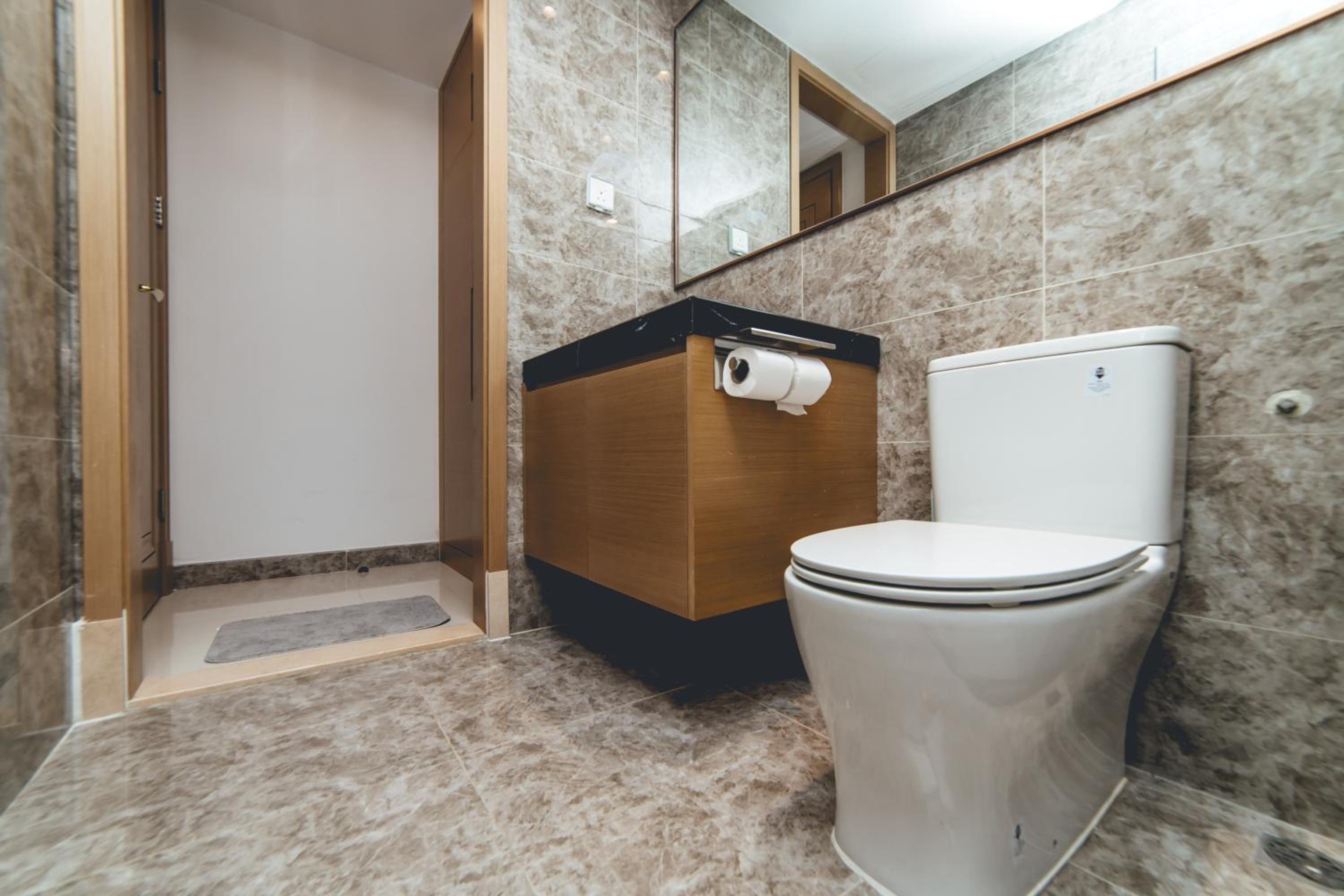 R&F Ebon Elegance 1BR Studio 5mins CIQ by Our Stay