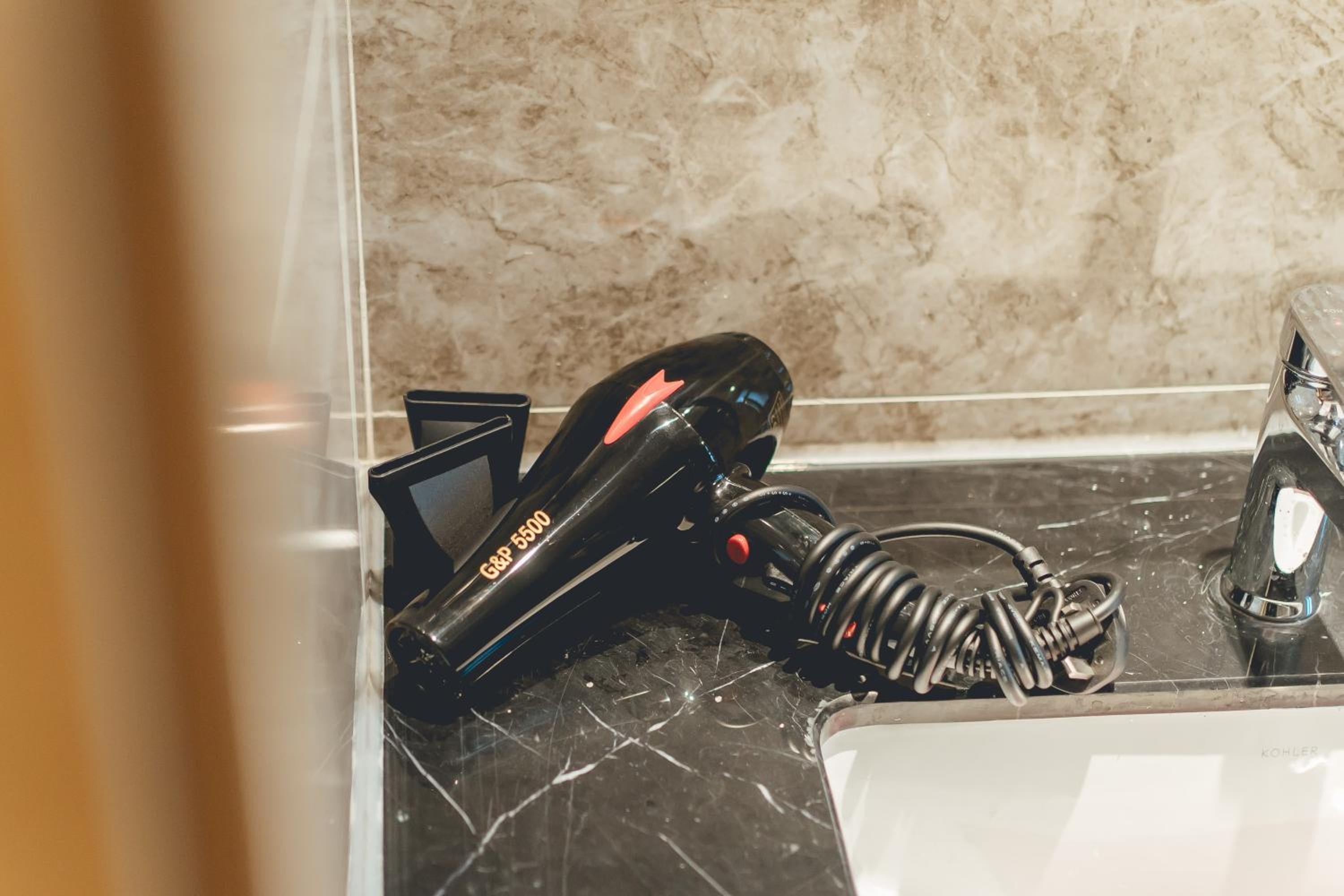 R&F Ebon Elegance 1BR Studio 5mins CIQ by Our Stay