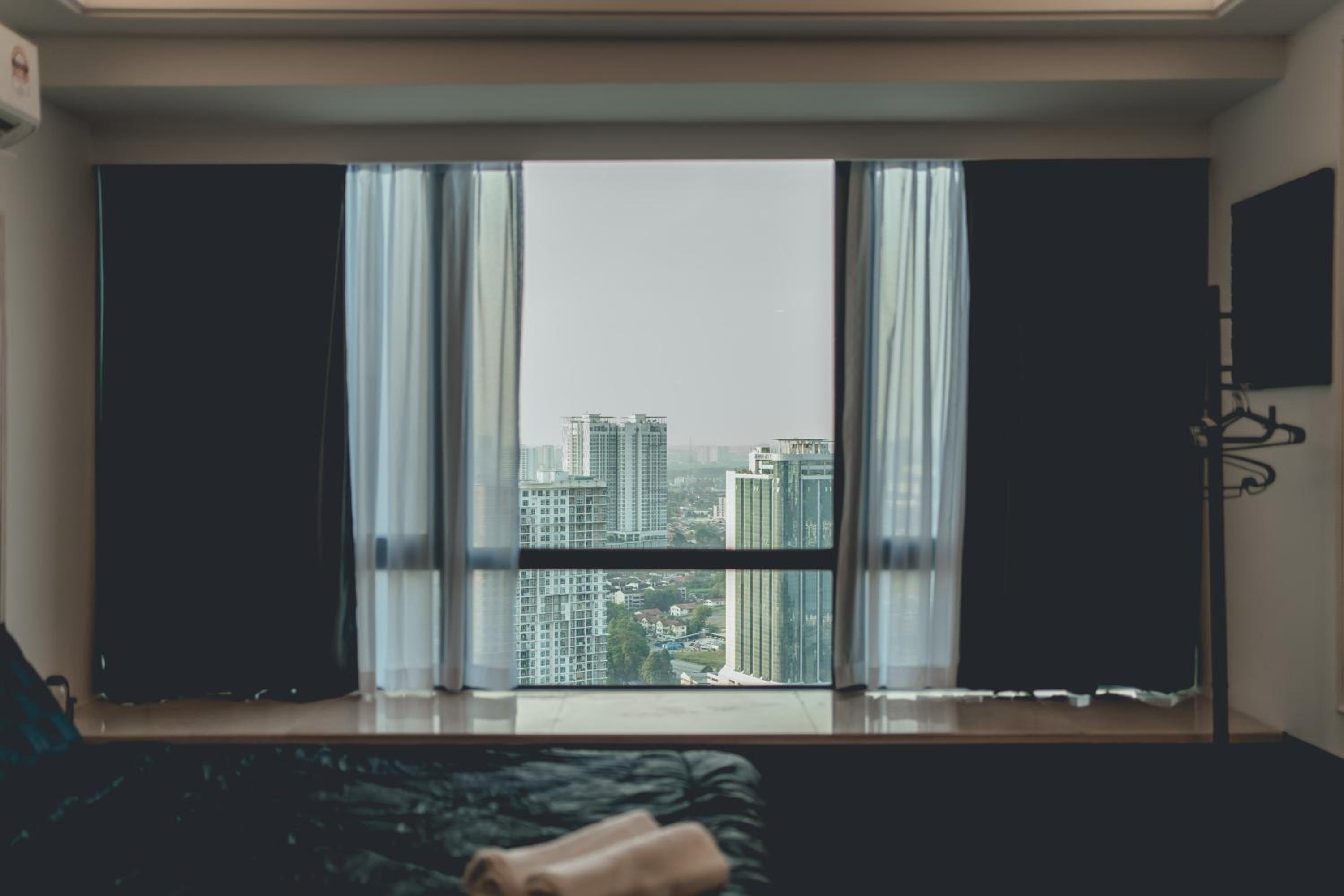 R&F Ebon Elegance 1BR Studio 5mins CIQ by Our Stay