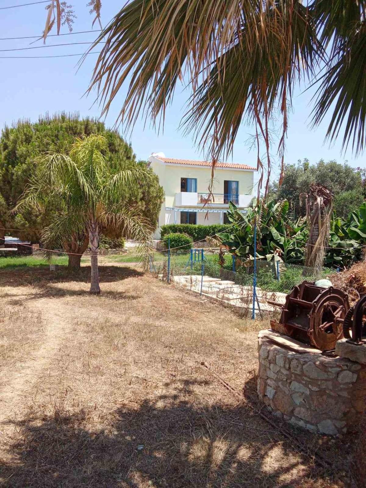 QUEEN EVRIDIKI & VILLA PANORAMA