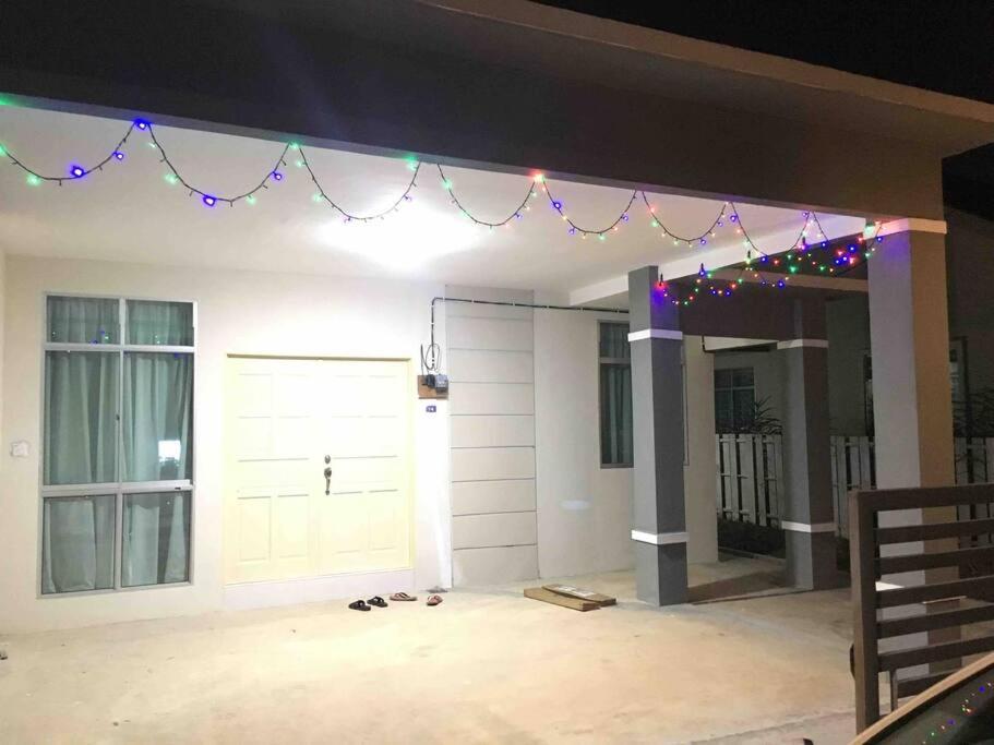Bumiemas Homestay Perlis - 3 BEDROOM