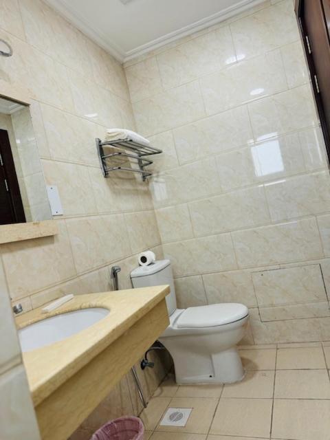 Al Hayat Suites Apartment