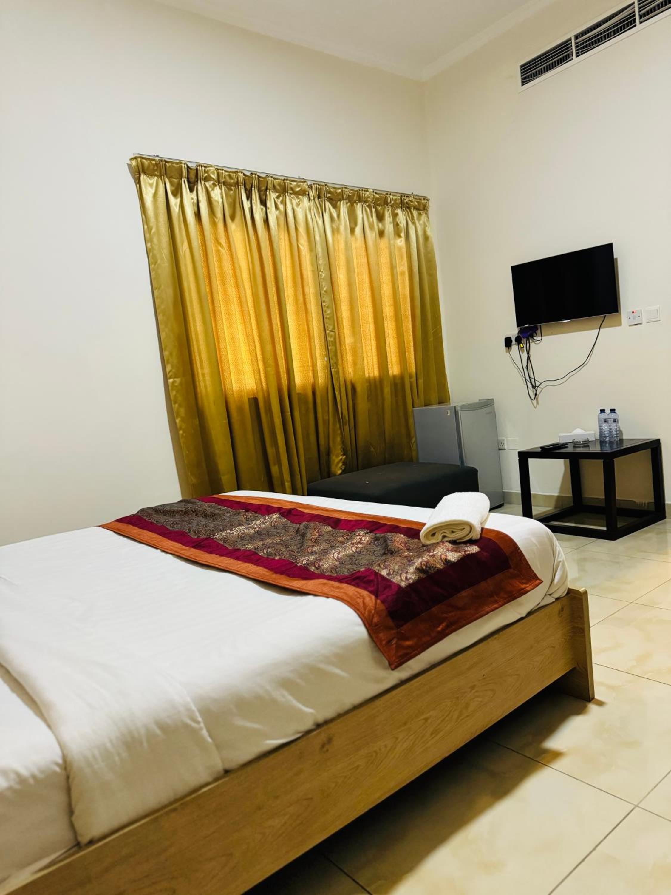Al Hayat Suites Apartment