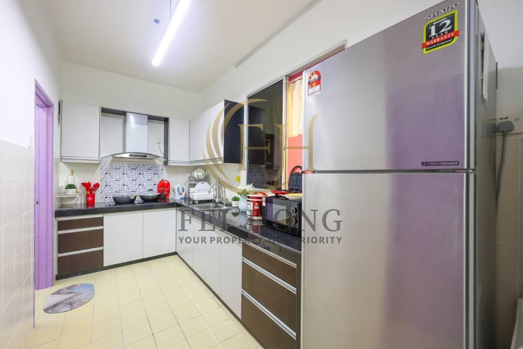 Serdang Resort-Style Family Suite #Babycot #15 Pax photo 6