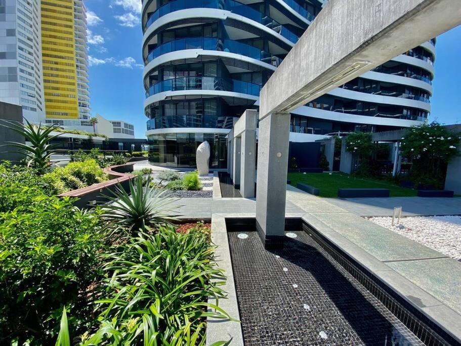 Luxury Oracle Tower 1, 4th floor East View