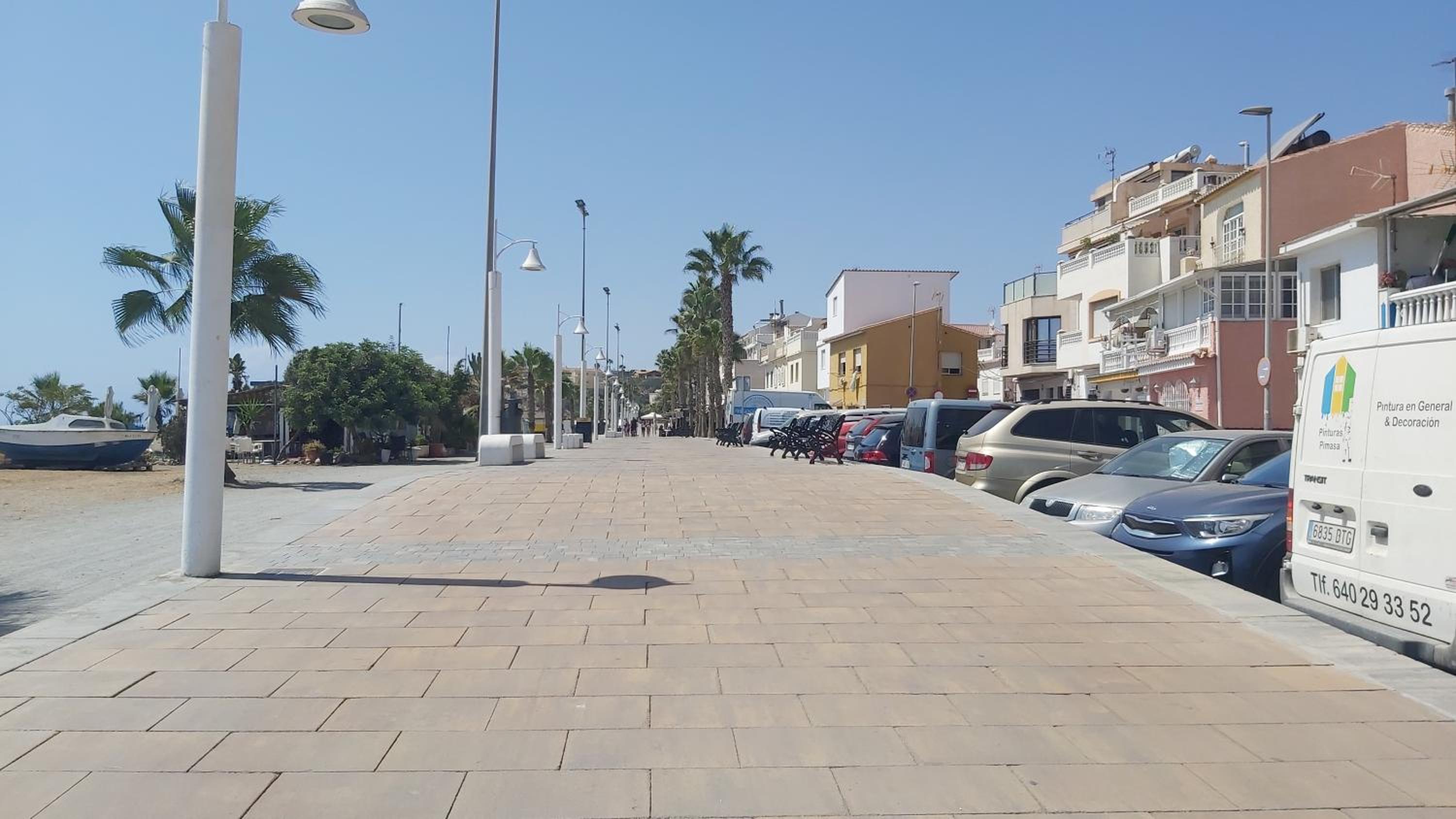 Del Parque Flats Victoria Beach