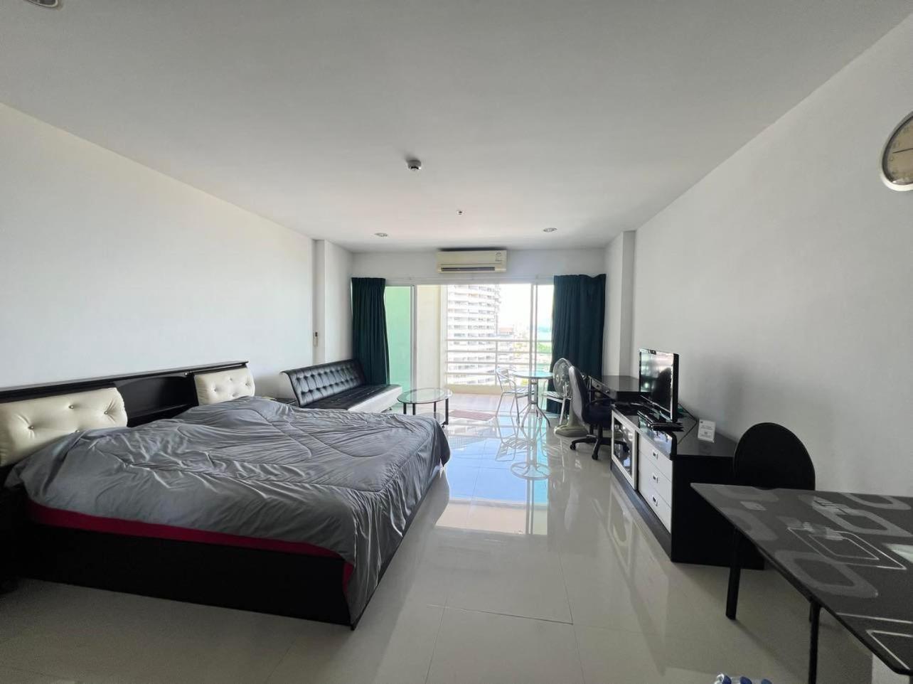 Viewtalay Beachfront by ND