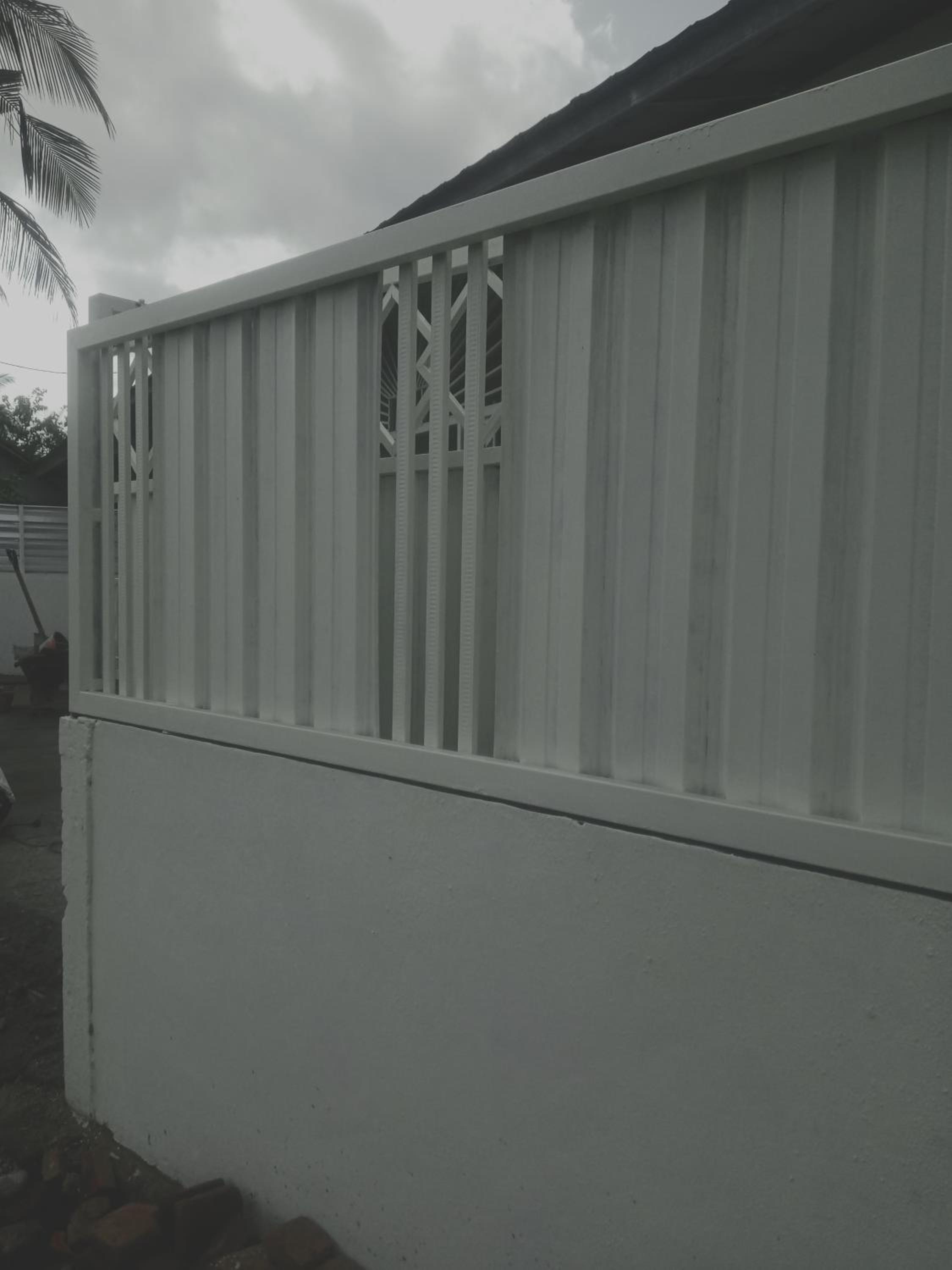 Rumah Putih Edi 2