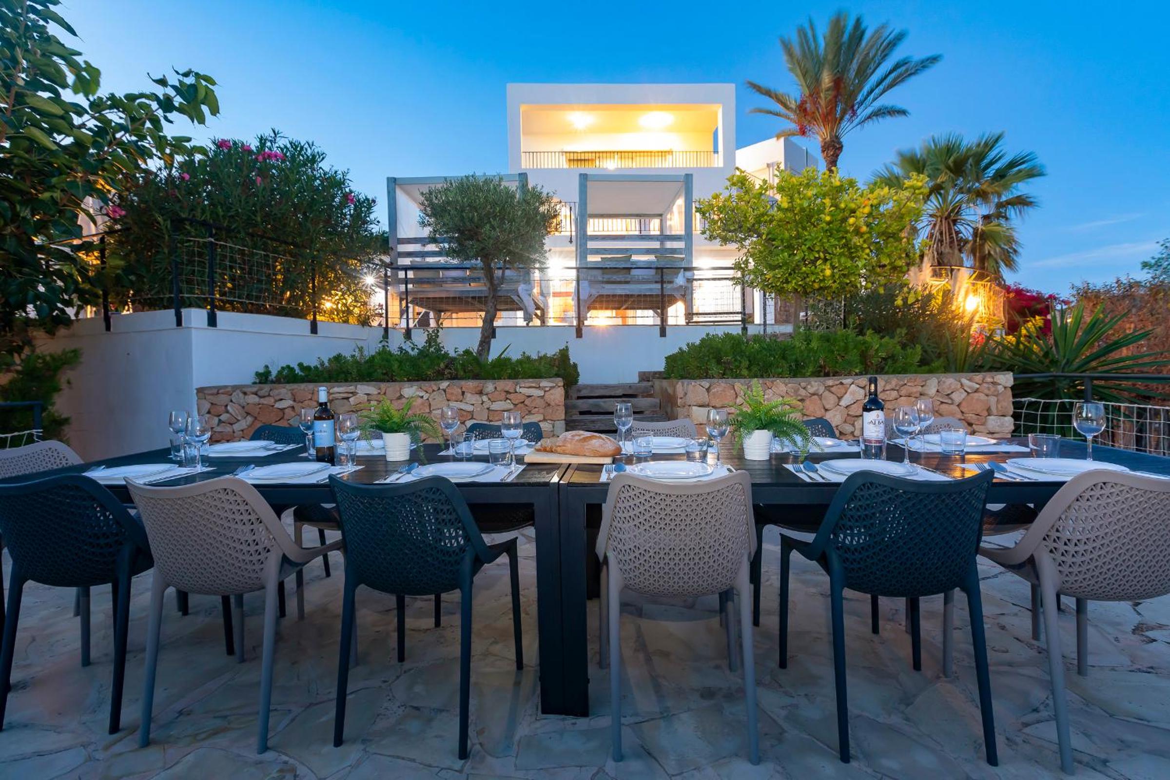 Villa near San Antonio sleeps 11 view 2